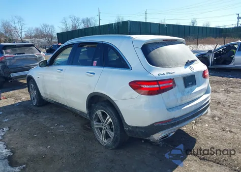 2019 Mercedes-Benz Glc 350E 4Matic z USA, uszkodzony, nr VIN WDC0G5EB0KF611580